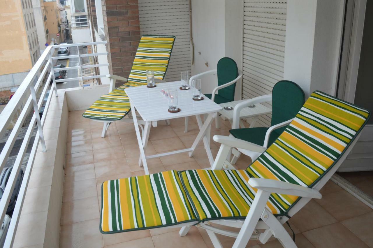 Apartmán Apartamento Completo 200M Playa Roses Exteriér fotografie